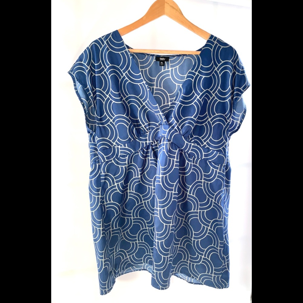 Mossimo Blue Sleeveless Blouse Size XL